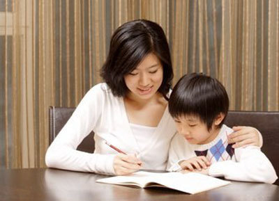 家长是否应陪太子读书