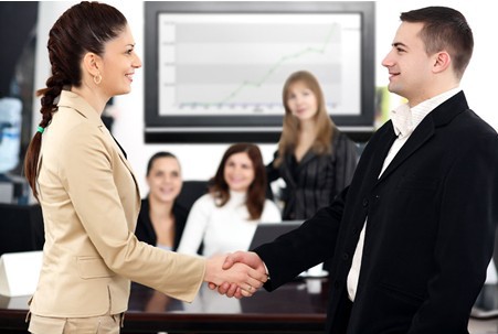 职场交际中谨记6大礼仪