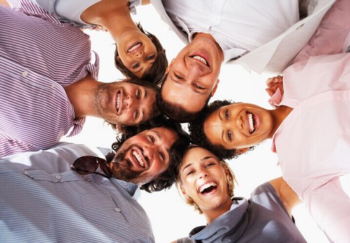 快乐的人往往“废话”多