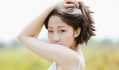 瞳孔大,决策力差