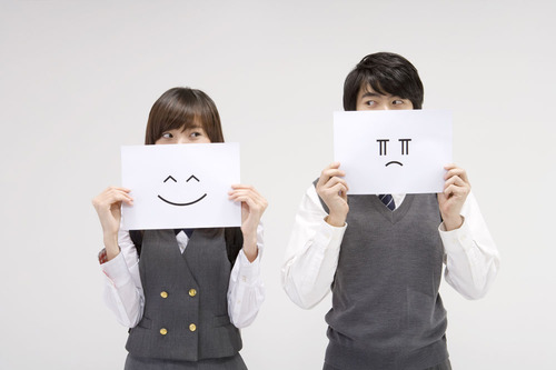 女生对爱困惑 男生为性烦恼
