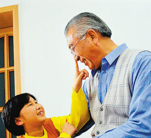 有一种爱叫“隔辈亲”