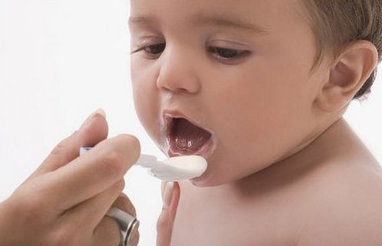 卫生部：盲目补钙可能影响自身发育