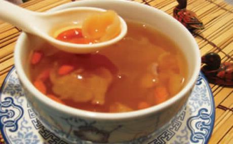  夏季多喝两种茶养心安神