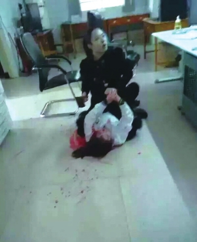 河南一女医生被连砍七刀 嫌疑人事发前卖肾未成