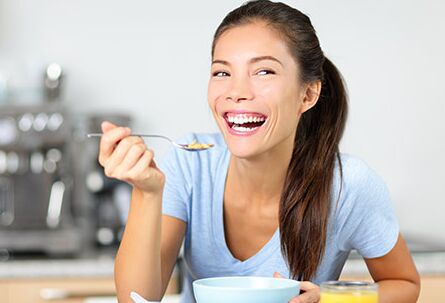 “吃饱饭再减肥”其实有道理